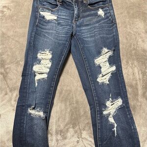American Eagle Ripped Skinny size 6